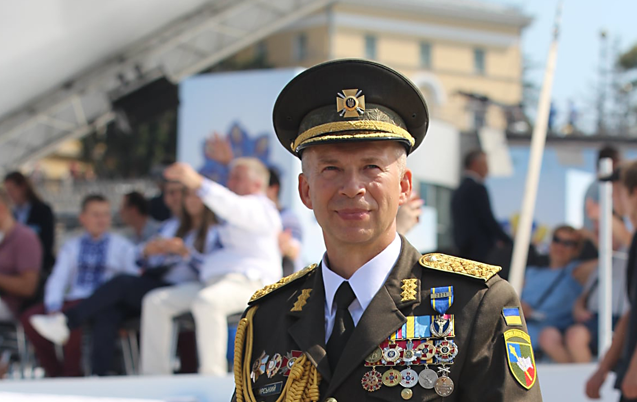 Celebrating Birthday of General Oleksandr Syrskii - a renowned military commander